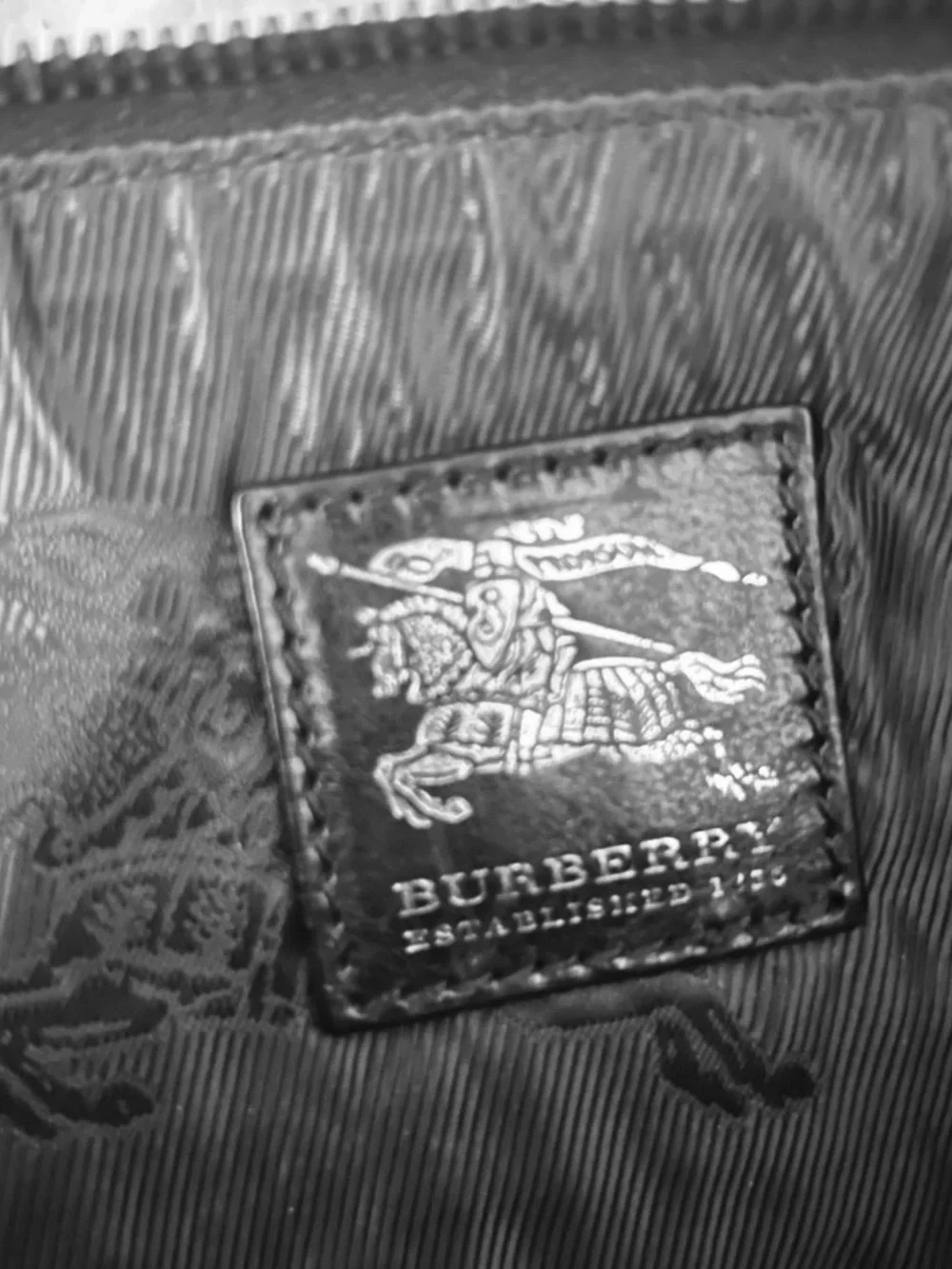 AUTHENTIC Y2K Burberry Prorsum Knight Black Studded Evening Clutch / Wristlet